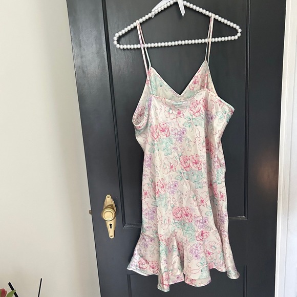Vintage Intimate Moments Floral Slip Dress L Satin Pink Green Ruffle Hem - Picture 2 of 6